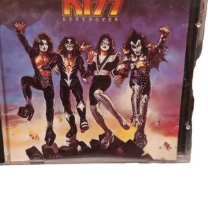 Kiss CD "Destroyer", Very clean and hardly used. See pics. In like new condition